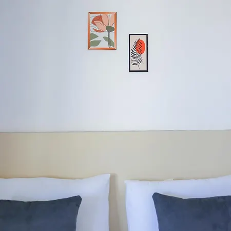 Marinora Apartment *